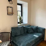1717 Apartment