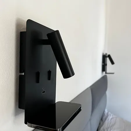 Apartament 1717 *